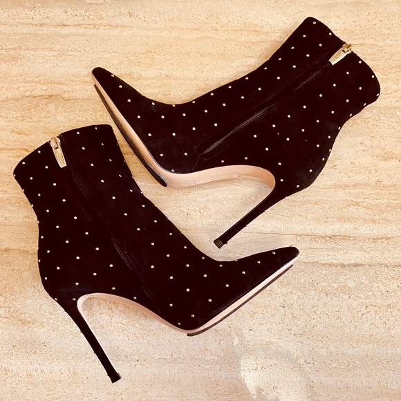 ⭐️HOST PICK⭐️ Gianvito Rossi Suede Studded Accents Boots - Picture 1 of 12